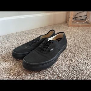 Vans woman’s 7.5 men’s 6